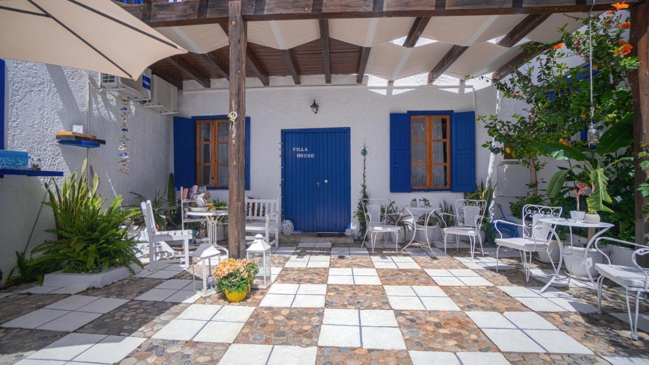 Villa Niki Loutro Exterior photo